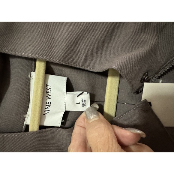 Nine West - Waist Length Snap up Utility Jacket / Blazer - Gray / Taupe - Size L - Picture 4 of 4